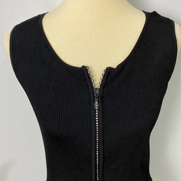 ❄️ Belldini zipper front top - Picture 2 of 9